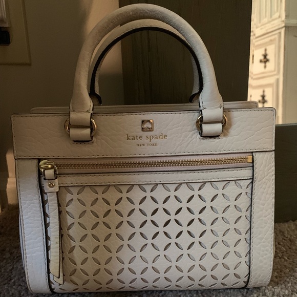 kate spade Handbags - Kate Spade Perri Lane Tote